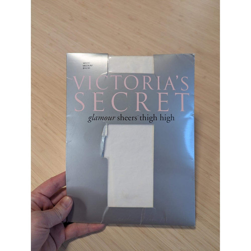 NIP 2001 Victoria's Secret Glamour Sheers Thigh High Stockings White‎ Medium